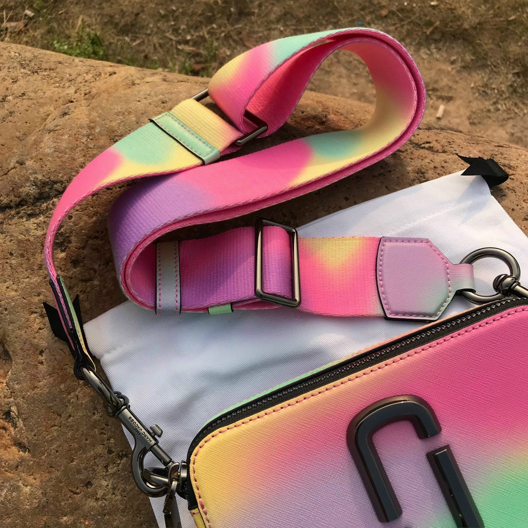Túi đeo chéo nữ Marc Jacobs Airbrush da thật | Túi xách Snapshot Camera bag mẫu mới nhất 12
